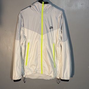 Nike wind breaker